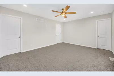 5848 Grand Slam Avenue, Portage, IN 46368 - Photo 18