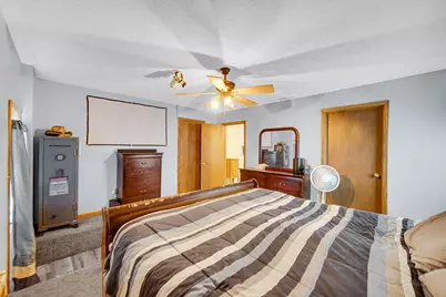 680 S Marshall Street, Wheatfield, IN 46392 - Photo 14