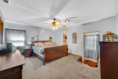 680 S Marshall Street, Wheatfield, IN 46392 - Photo 12