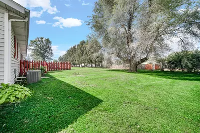 680 S Marshall Street, Wheatfield, IN 46392 - Photo 22