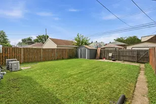 1442 Warwick Ave, Whiting, IN 46394 - Photo 22