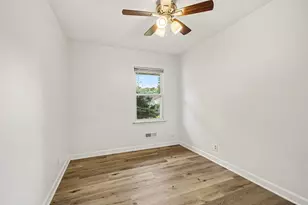 838 George St, Valparaiso, IN 46385 - Photo 8