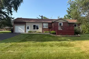 4504 E 73rd Ave, Merrillville, IN 46410 - Photo 1