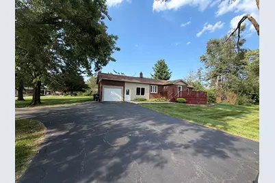 4504 E 73rd Avenue, Merrillville, IN 46410 - Photo 2