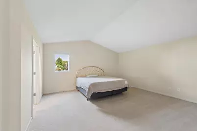 883 Hemingway Trail, Valparaiso, IN 46383 - Photo 14