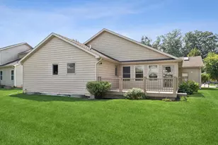 883 Hemingway Trail, Valparaiso, IN 46383 - Photo 28