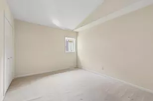 883 Hemingway Trail, Valparaiso, IN 46383 - Photo 18