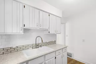 613 Madison St, Valparaiso, IN 46385 - Photo 20