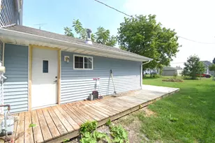 128 S Brooks St, Francesville, IN 47946 - Photo 6