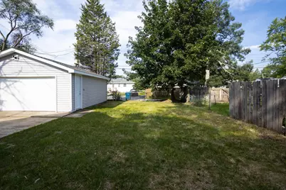 234 N Woodlawn Avenue, Griffith, IN 46319 - Photo 34