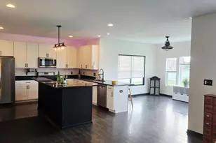 1848 Westridge Dr, Dyer, IN 46311 - Photo 6