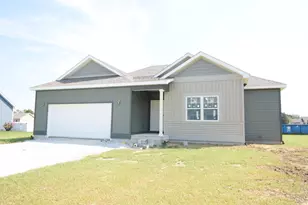 601 N Beckmon St, Remington, IN 47977 - Photo 1