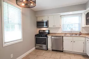 1473 Happy Valley Rd, Crown Point, IN 46307 - Photo 4