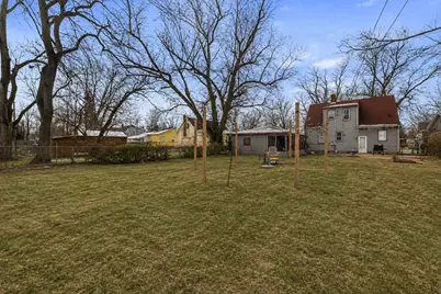 132 Hendricks Street, Michigan City, IN 46360 - Photo 2