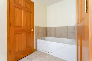 2559 Blackstone Cir, Portage, IN 46368 - Photo 18