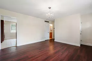 385 Riviera Ct, Valparaiso, IN 46385 - Photo 14