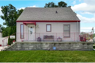 7126 Montana Avenue, Hammond, IN 46323 - Photo 1