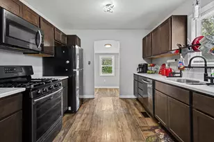 523 Rush St, Hobart, IN 46342 - Photo 4