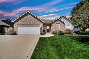 611 E Valparaiso St, Westville, IN 46391 - Photo 22