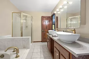 2318 Barbara Jean Dr, Schererville, IN 46375 - Photo 28