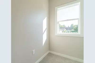 205 E Grove Street, Wheatfield, IN 46392 - Photo 24