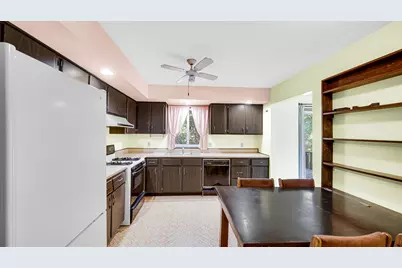 488 E 830 N, Valparaiso, IN 46383 - Photo 10