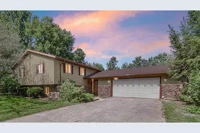 488 E 830 N, Valparaiso, IN 46383 - Photo 2