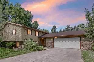 488 E 830 N, Valparaiso, IN 46383 - Photo 2