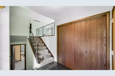 488 E 830 N, Valparaiso, IN 46383 - Photo 4