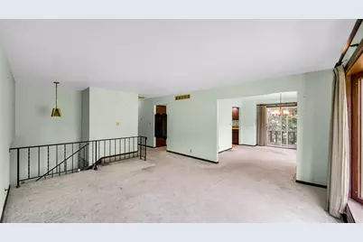 488 E 830 N, Valparaiso, IN 46383 - Photo 6