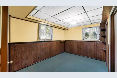 488 E 830 N, Valparaiso, IN 46383 - Photo 20