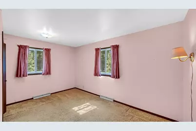 488 E 830 N, Valparaiso, IN 46383 - Photo 16