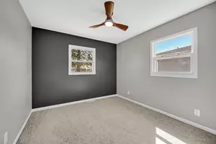 7412 Montana Ave, Hammond, IN 46323 - Photo 14