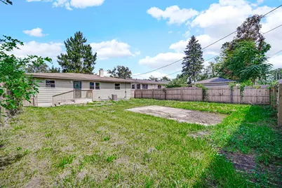 1407 E 36th Avenue, Gary, IN 46409 - Photo 26