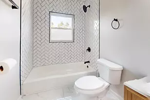 8144 Grace Pl, Highland, IN 46322 - Photo 38
