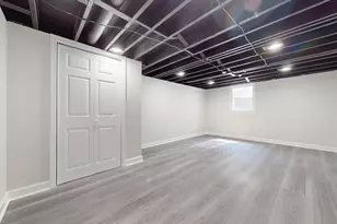 8144 Grace Pl, Highland, IN 46322 - Photo 32