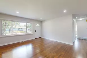 8144 Grace Pl, Highland, IN 46322 - Photo 8