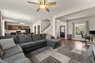 9228 Briar Ln, Saint John, IN 46373 - Photo 4