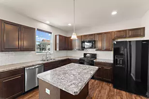9228 Briar Ln, Saint John, IN 46373 - Photo 8