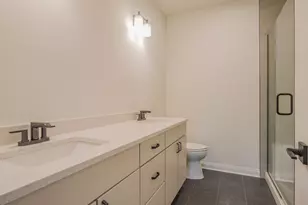 3101 Forestside Ln, Valparaiso, IN 46385 - Photo 10