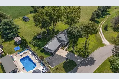 3288 W Small Road, La Porte, IN 46350 - Photo 4