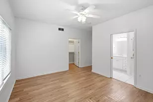 10513 Ontario Dr, Winfield, IN 46307 - Photo 12