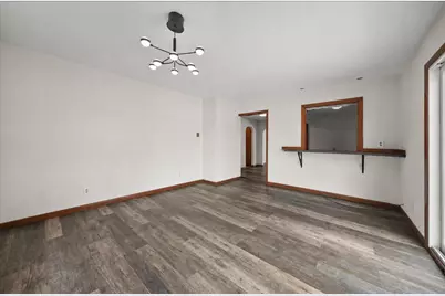 142 S Indiana Avenue, Crown Point, IN 46307 - Photo 10