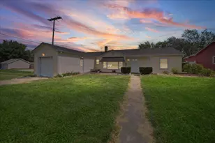 142 S Indiana Ave, Crown Point, IN 46307 - Photo 1