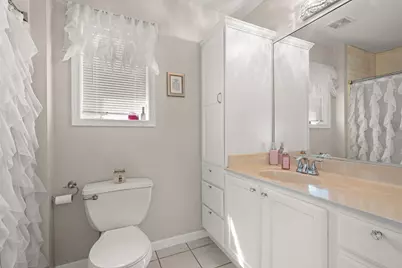 3910 Bayberry Lane, Highland, IN 46322 - Photo 14