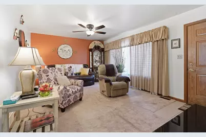 446 N Glenwood Drive, Griffith, IN 46319 - Photo 2
