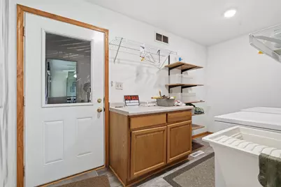 446 N Glenwood Drive, Griffith, IN 46319 - Photo 8