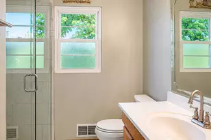 8904 Parrish Ave, Highland, IN 46322 - Photo 14