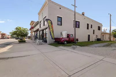110 E Michigan Street, New Carlisle, IN 46552 - Photo 16