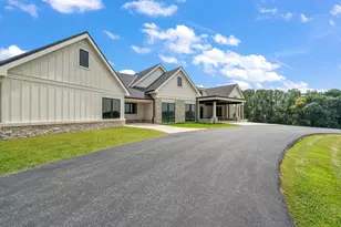 525 N 500 E, Valparaiso, IN 46383 - Photo 8